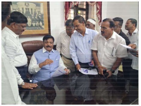 ಏ . 14 ರಂದು ಖಾಸಗಿ ಕಾರ್ಖಾನೆಗಳು , ಐ ಟಿ , ಬಿಟಿ ಕಂಪನಿಗಳಿಗೂ ವೇತನ ಸಹಿತ ರಜೆ ಘೋಷಿಸಲು ಮನವಿ